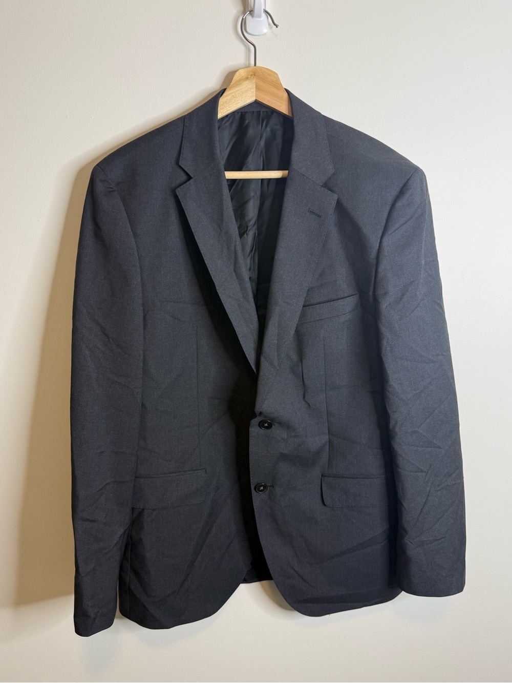 Hugo Boss Reda Super 110 black suit jacket size 42R